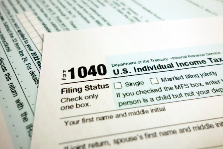 IRS Announces Jan. 16 Deadline For Taxpayers