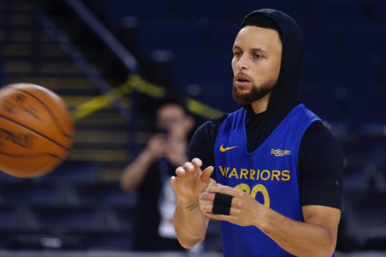 Arrest Warrant Issued For Student Accused Of Trespassing At Steph Curry’s Home