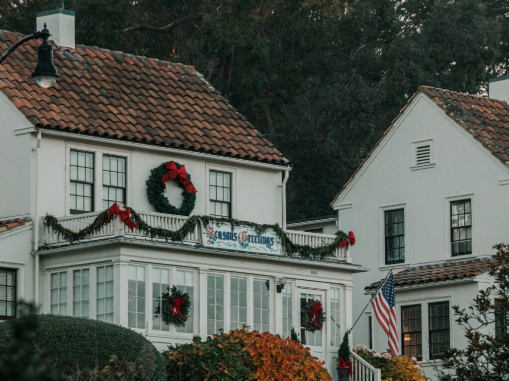 6 Reasons To Sell Your Home During The Holidays